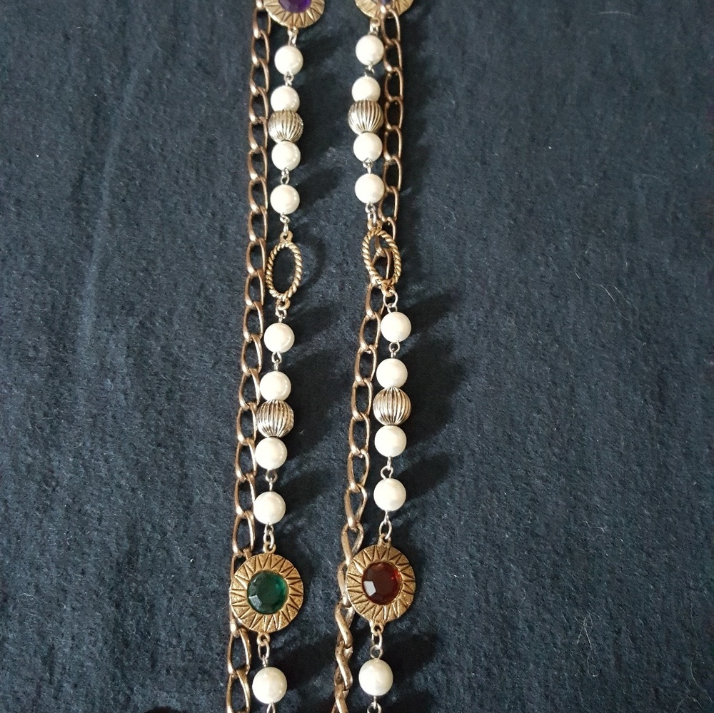 Necklace - Picture 3 of 4